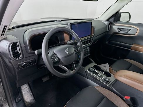 Used 2025 Ford Bronco Sport Outer Banks w/ Outer Banks Tech Package+ image 14