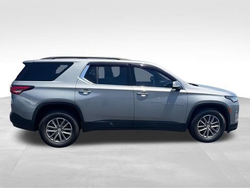 Used 2023 Chevrolet Traverse LT AWD/4WD image 9