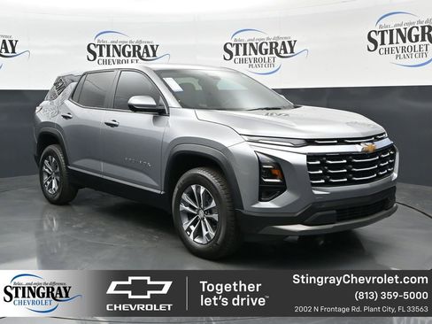 Used 2026 Chevrolet Equinox LT w/ Safety and Technology Package AWD/4WD image 1