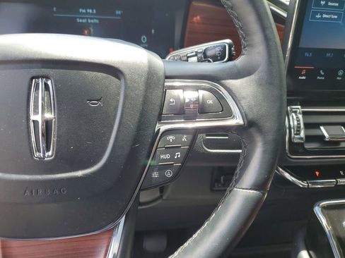 Certified 2024 Lincoln Navigator L Reserve AWD/4WD image 25