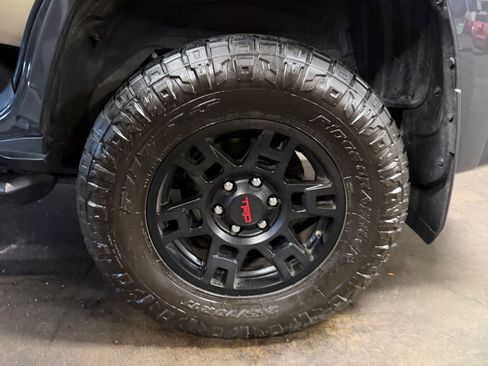 Certified 2024 Toyota 4Runner SR5 Premium w/ Moonroof Package AWD/4WD image 26
