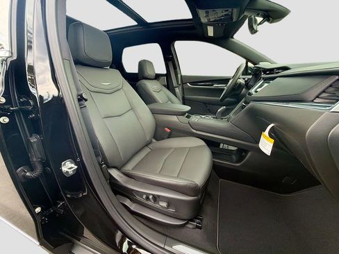 New 2026 Cadillac XT5 Premium Luxury FWD image 15