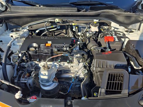 Certified 2025 Honda HR-V Sport image 32