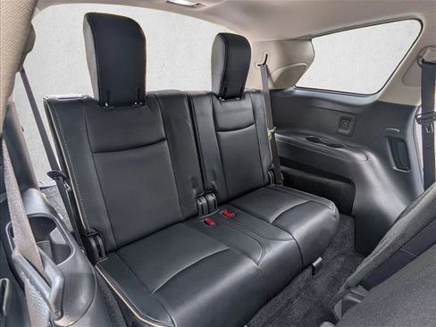 Used 2019 INFINITI QX60 Luxe w/ Essential Package AWD/4WD image 19