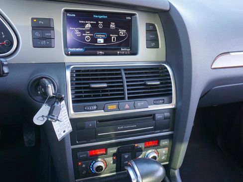 Used 2014 Audi Q7 3.0T Premium Plus image 16