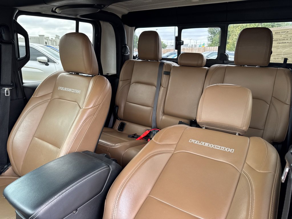 Used 2020 Jeep Gladiator Rubicon w/ Dual Top Group AWD/4WD image 29