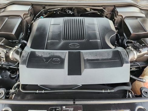 Used 2013 Land Rover Range Rover Sport HSE LUX image 32