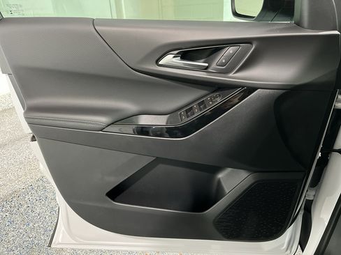 New 2026 Chevrolet Equinox LT FWD image 26