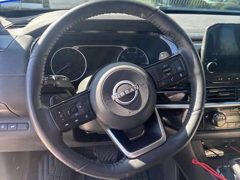 Used 2023 Nissan Pathfinder SL w/ SL Premium Package image 1