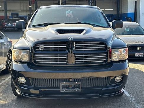 Used 2005 Dodge Ram 1500 Truck 2WD Quad Cab image 3