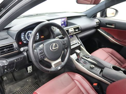 Used 2020 Lexus IS 300 F Sport w/ F Sport Package image 21