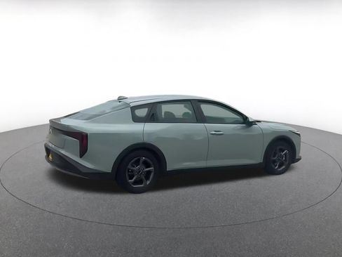 Used 2026 Kia K4 FWD image 12