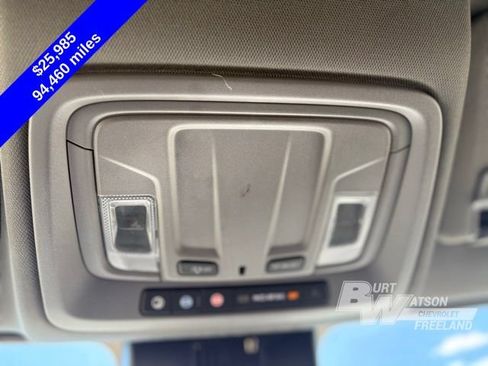 Used 2022 Chevrolet Silverado 1500 LT AWD/4WD image 25