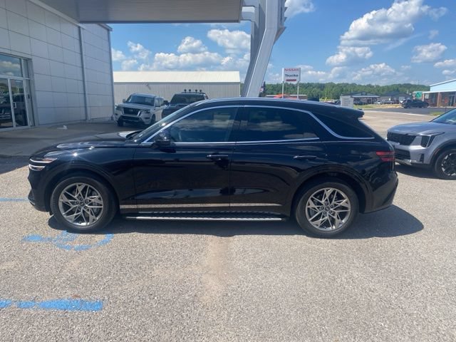 Used 2025 Genesis GV70 2.5T w/ Select Package AWD/4WD image 11