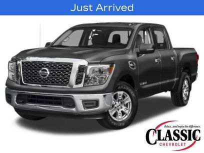 Used 2018 Nissan Titan SV w/ SV Convenience Package