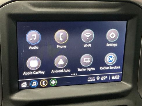 Used 2023 Chevrolet Silverado 1500 Custom image 10