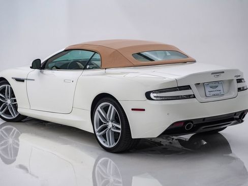 Used 2016 Aston Martin DB9 GT RWD image 8