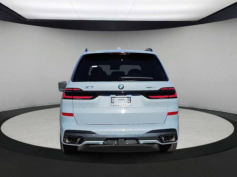 New 2026 BMW X7 xDrive40i w/ M Sport Package image 7