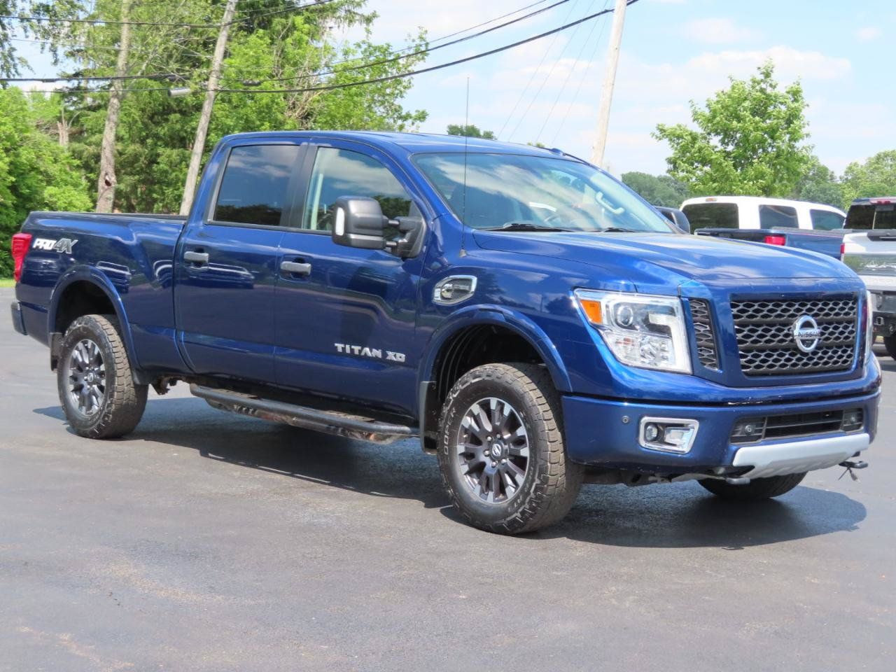 Used 2019 Nissan Titan PRO-4X w/ Pro-4x Convenience Package AWD/4WD image 53