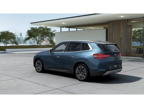 New 2026 BMW X3 xDrive30 w/ Premium Package image 2