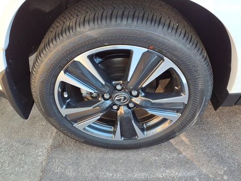 New 2025 Lexus UX 300h FWD image 8