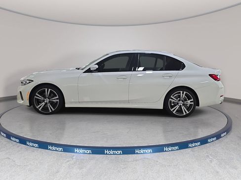 Used 2023 BMW 330i Sedan w/ Driving Assistance Package RWD image 11