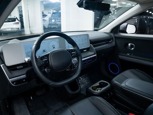 Used 2024 Hyundai Ioniq 5 Limited image 19