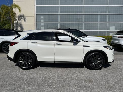 Certified 2020 INFINITI QX50 Essential w/ Edition 30 Package FWD image 7