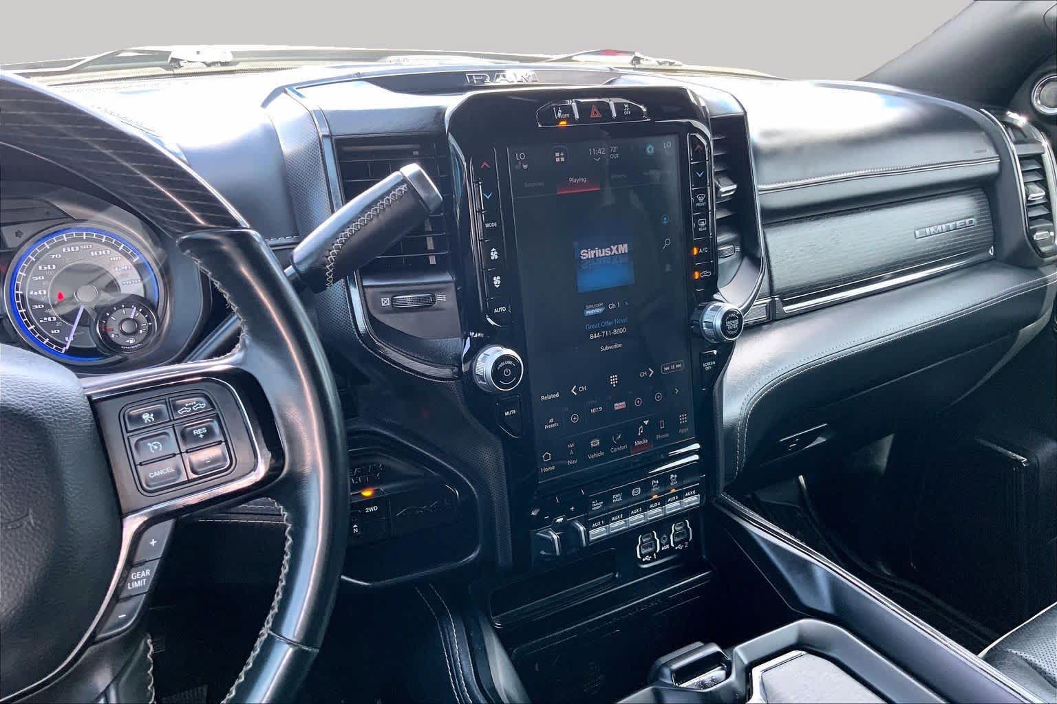 Used 2022 RAM 3500 Limited AWD/4WD image 7