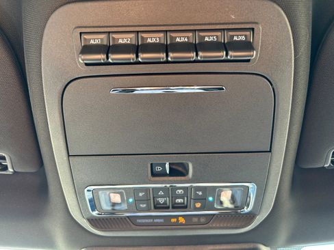 Used 2025 Ford F150 Raptor image 33