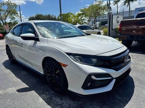 Used 2021 Honda Civic Sport image 2