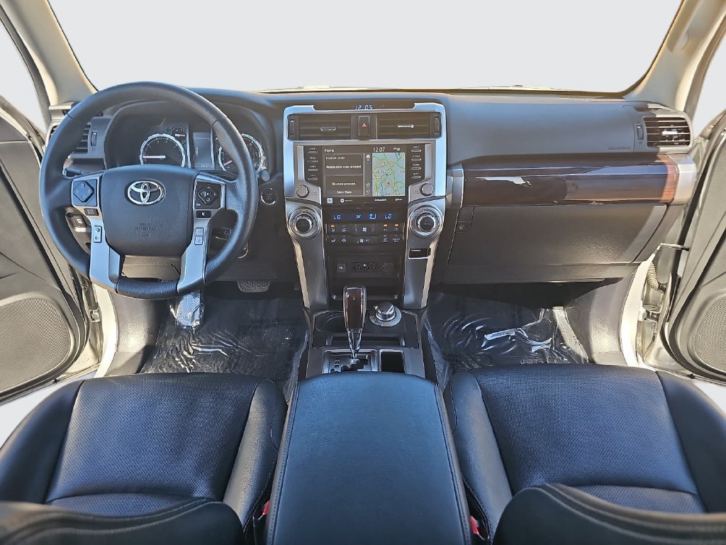 Used 2022 Toyota 4Runner Limited AWD/4WD image 10
