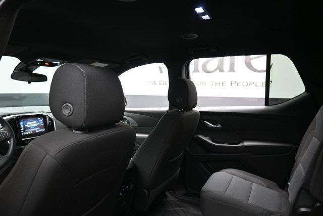 Used 2024 Chevrolet Traverse LT FWD image 26