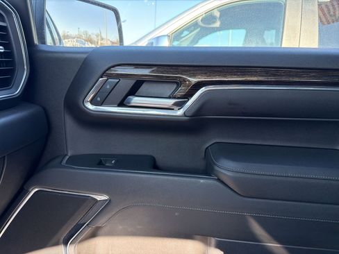 Certified 2023 GMC Sierra 1500 Elevation image 17