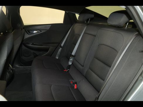 Used 2023 Chevrolet Malibu LT FWD image 13