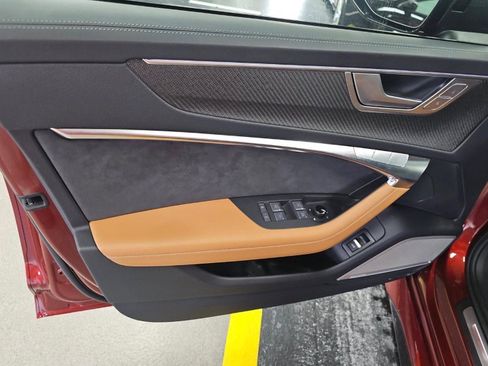 Used 2024 Audi RS 6 performance image 21