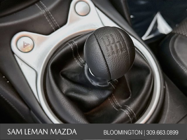 Used 2017 Nissan 370Z Touring RWD image 16