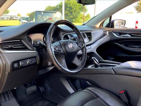 Used 2021 Buick Enclave Avenir image 29
