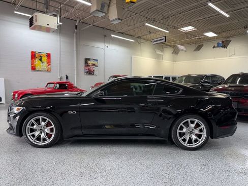 Used 2015 Ford Mustang GT Premium w/ Equipment Group 401A RWD image 2