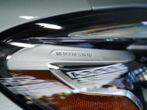 Used 2018 Mercedes-Benz SL 450 image 36