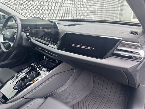Certified 2025 Audi A5 2.0T Prestige w/ 19" Wheel Package AWD/4WD image 34