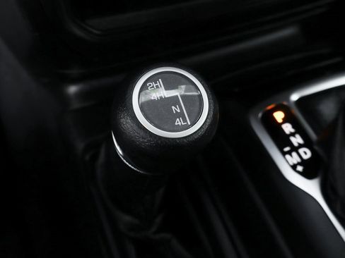 Used 2020 Jeep Gladiator Sport w/ Quick Order Package 24S image 40