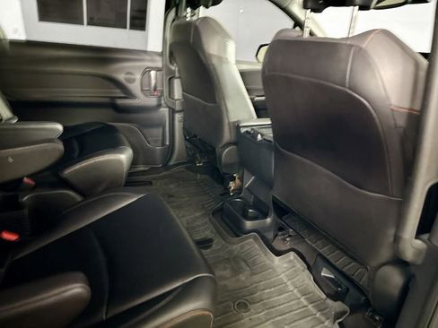 Used 2021 Toyota Sienna XSE image 40