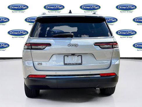 Used 2024 Jeep Grand Cherokee L Laredo image 7