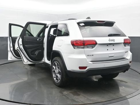 Used 2021 Jeep Grand Cherokee Limited image 54
