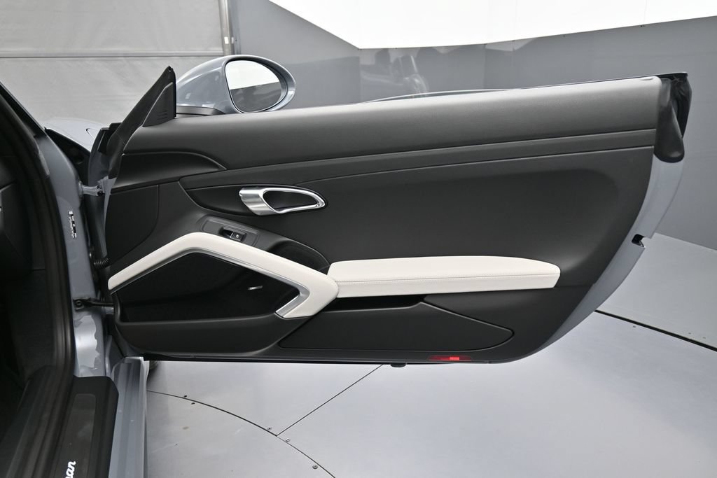 Certified 2024 Porsche 718 Cayman RWD image 24