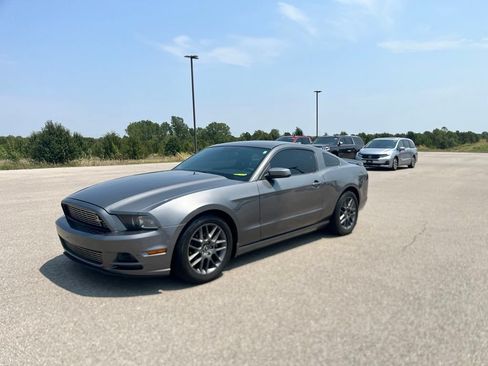 Used 2014 Ford Mustang Premium w/ Equipment Group 203A RWD image 5