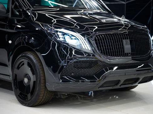 Used 2023 Mercedes-Benz Metris Passenger image 5