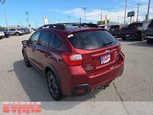 Used 2016 Subaru Crosstrek 2.0i AWD/4WD image 23