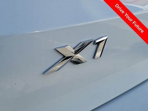 Used 2023 BMW X1 xDrive28i AWD/4WD image 26